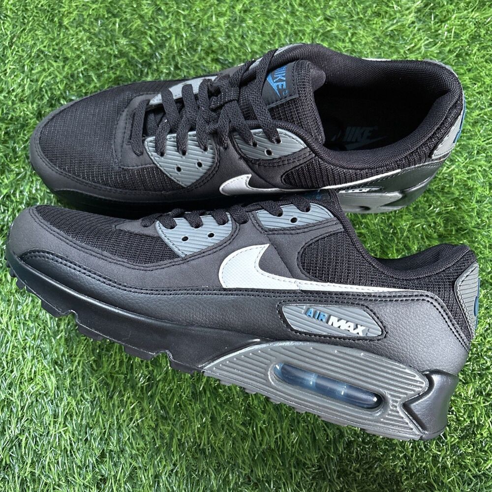 Nike Air Max 90 Black/Iron Grey/White Sneakers DR0145-002 Men’s Size 11